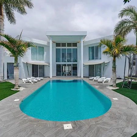 Villa Chalet Golf Costa Adeje Instyle